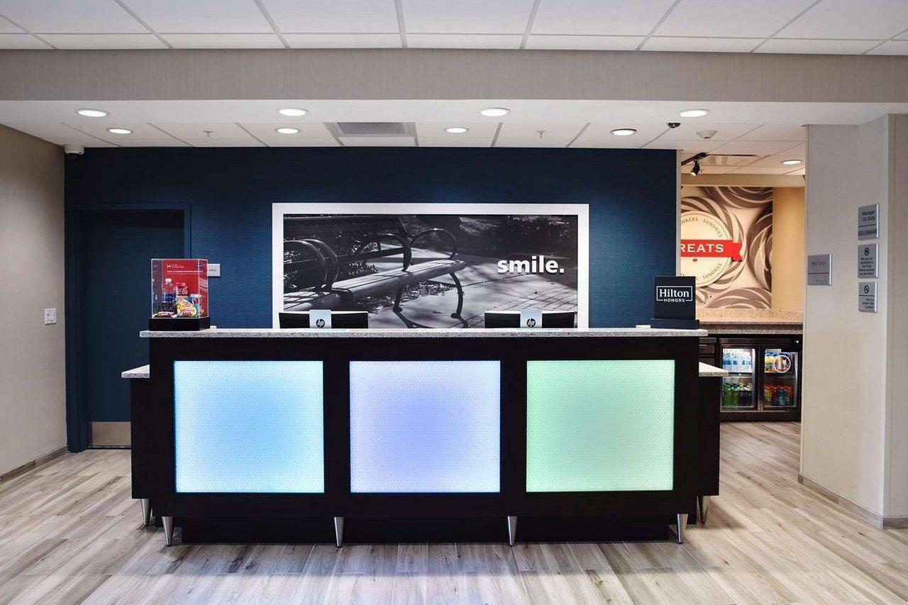 Hampton Inn&Suites Des Moines/Urbandale Ia Bagian luar foto