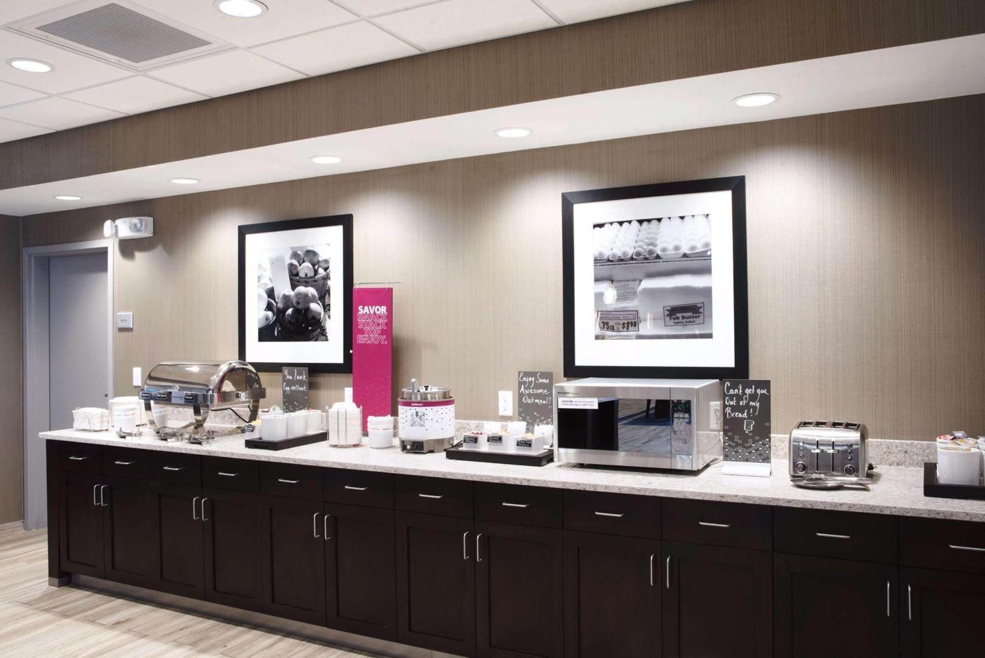 Hampton Inn&Suites Des Moines/Urbandale Ia Bagian luar foto