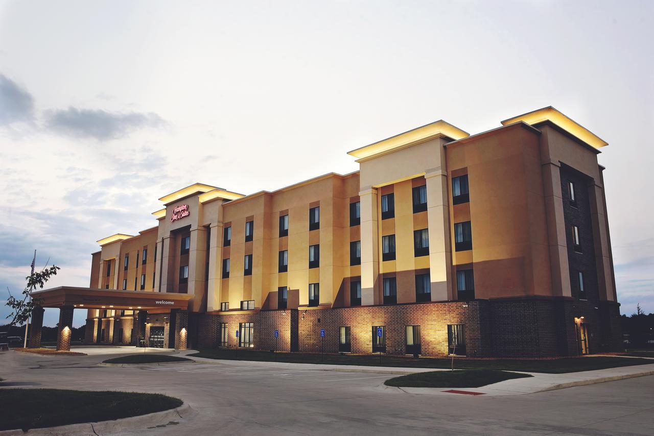 Hampton Inn&Suites Des Moines/Urbandale Ia Bagian luar foto